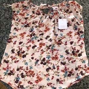 Lauren Conrad pleat neck shirt Xs